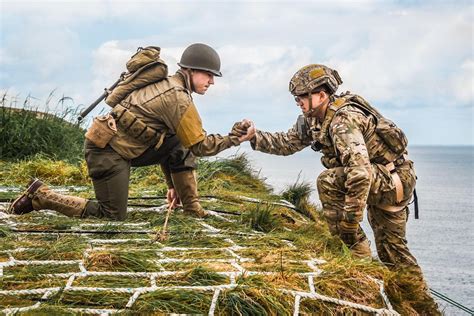 War support .